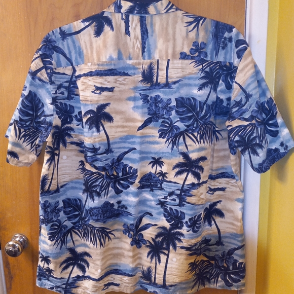 Ho Aloha Hawaiin shirt - Picture 3 of 4
